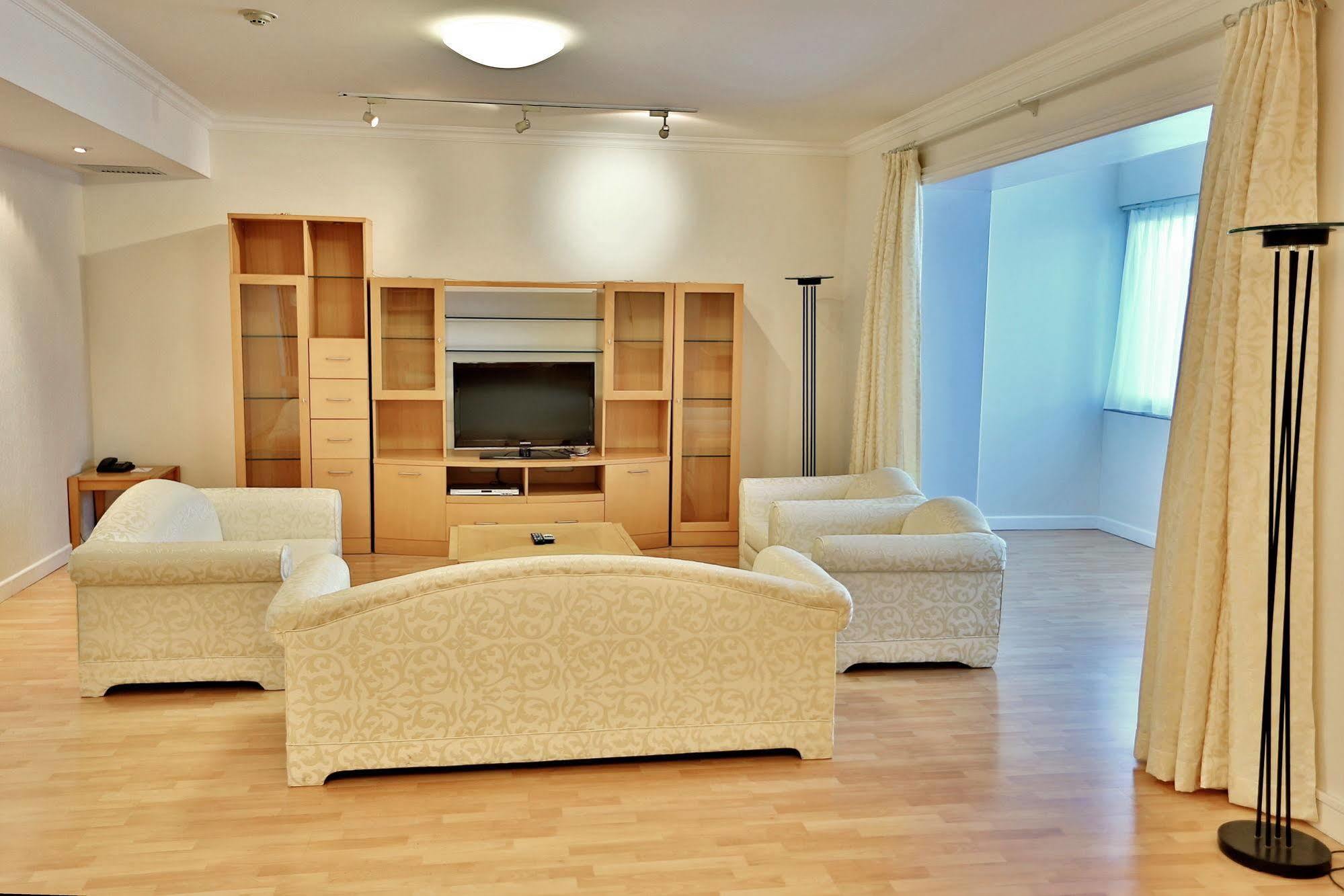 Beijing Lido Serviced Residence Fangyuan West Road Branch Экстерьер фото